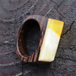Einzigartiger Ring aus Holz und Bernstein von der Ostsee