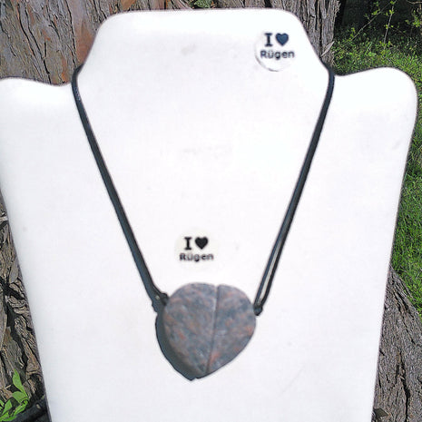 Herz aus Granit – Kette in zwei Teilen, Unikat