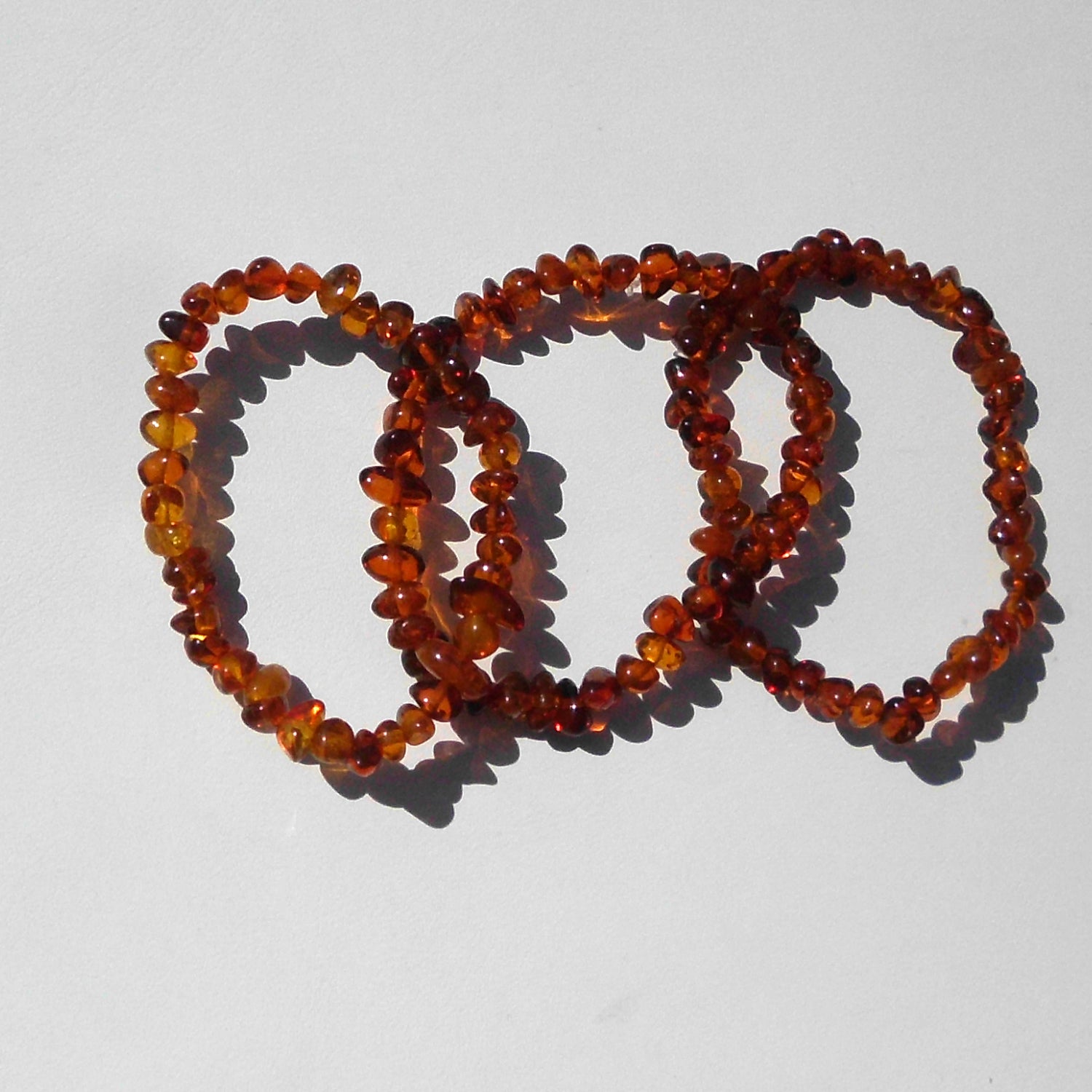 Kognacfarbenes Bernsteinarmband für Kinder, Unikat