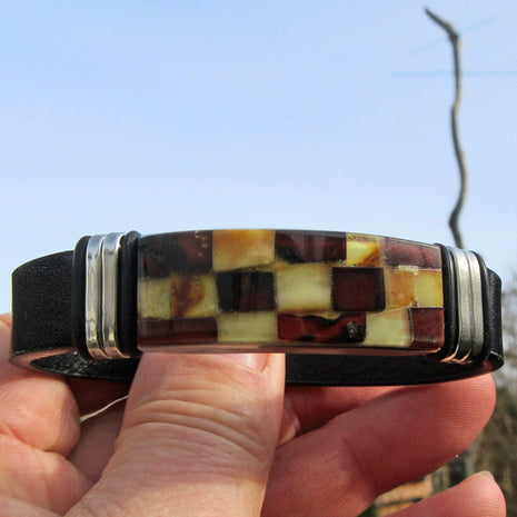 Lederarmband mit Bernsteinintarsien, Unikat von Rügen