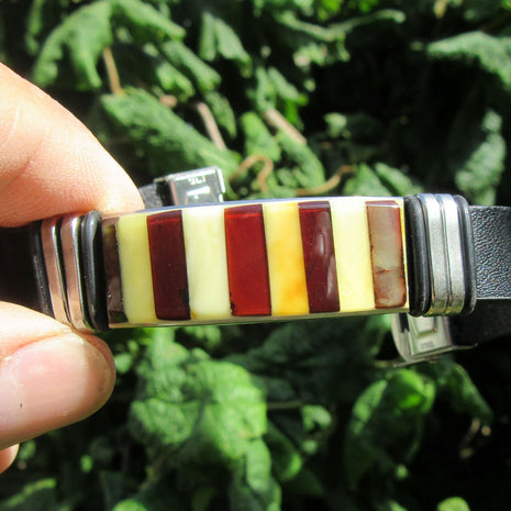 Lederarmband mit Bernstein-Intarsien, Unikat