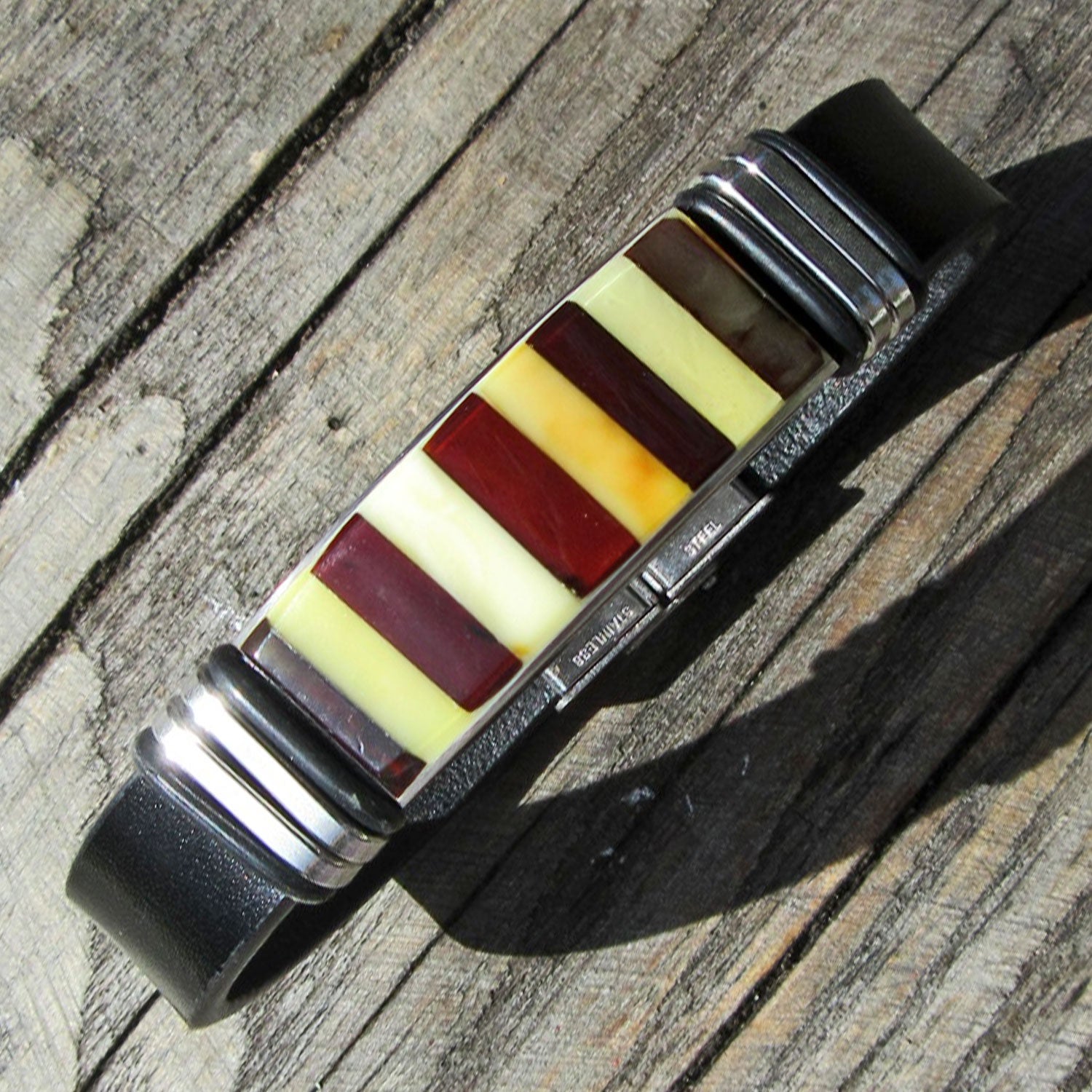 Lederarmband mit Bernstein-Intarsien, Unikat