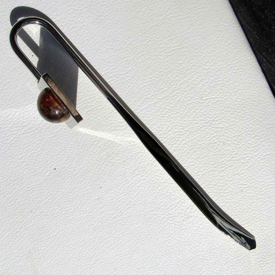 Einzigartiges Lesezeichen aus Bernstein und Metall