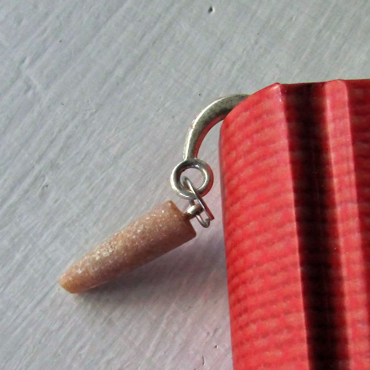 Lesezeichen aus Donnerkeilspitze – Einzelstück von Rügen