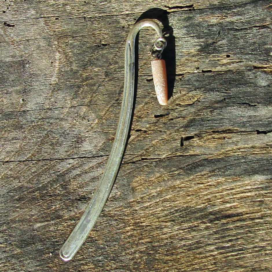 Lesezeichen aus Donnerkeilspitze – Einzelstück von Rügen