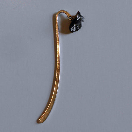 Lesezeichen aus Feuerstein mit poliertem Hühnergott