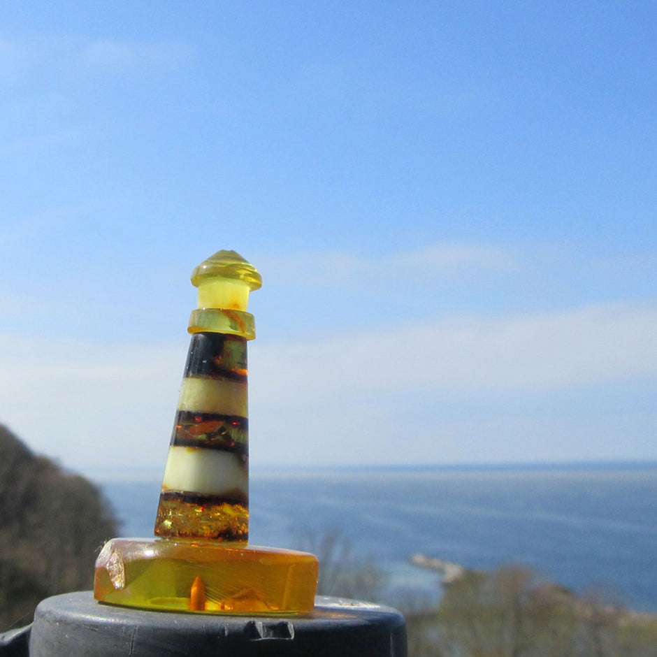 Klassischer Bernstein-Leuchtturm