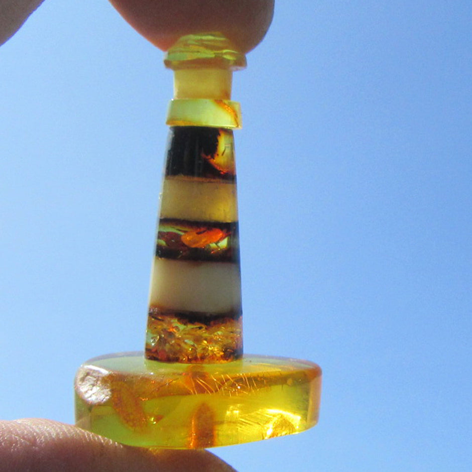 Klassischer Bernstein-Leuchtturm