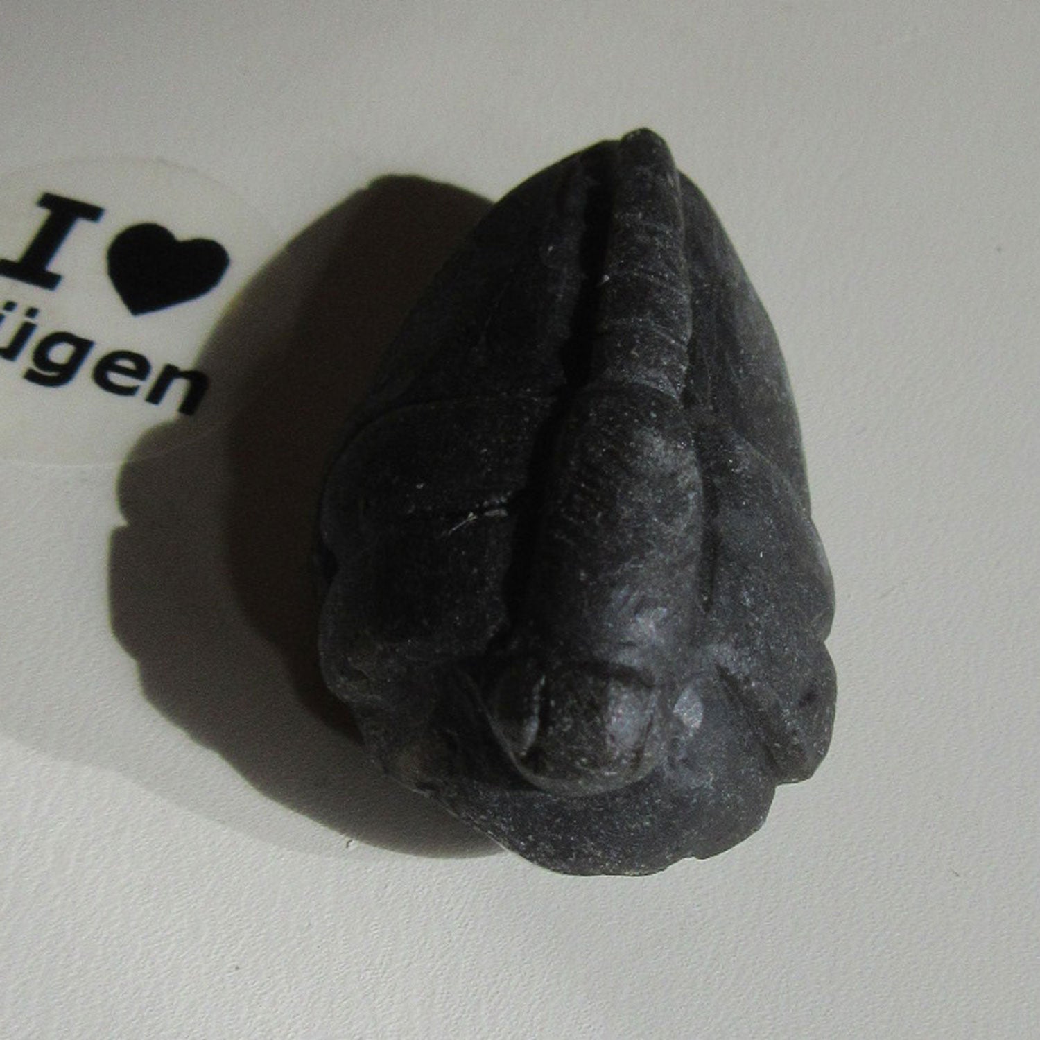 Libelle aus Feuerstein – handgefertigtes Unikat