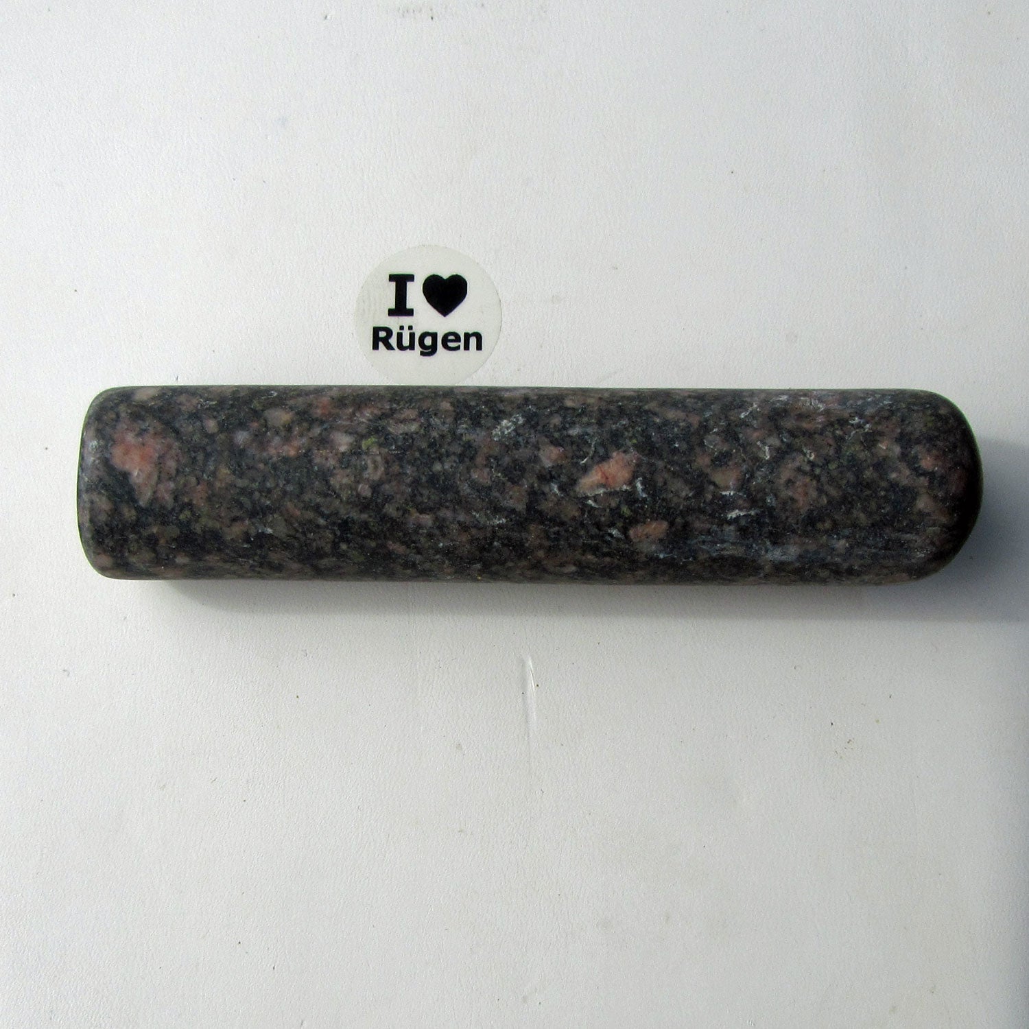 Einzigartiger Massagestab aus unpoliertem Porphyr