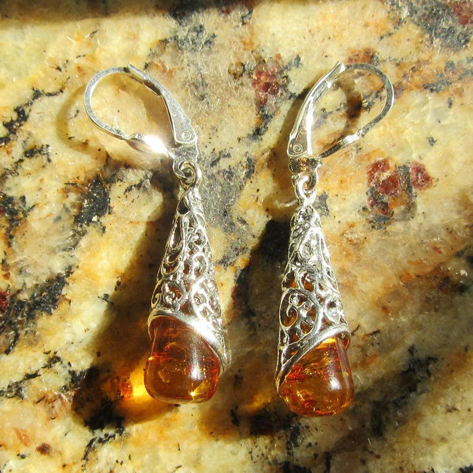 Elegante Ohrhänger aus Bernstein in Silber 925