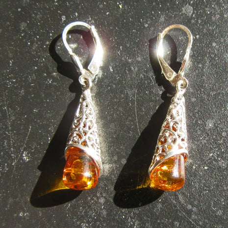 Elegante Ohrhänger aus Bernstein in Silber 925