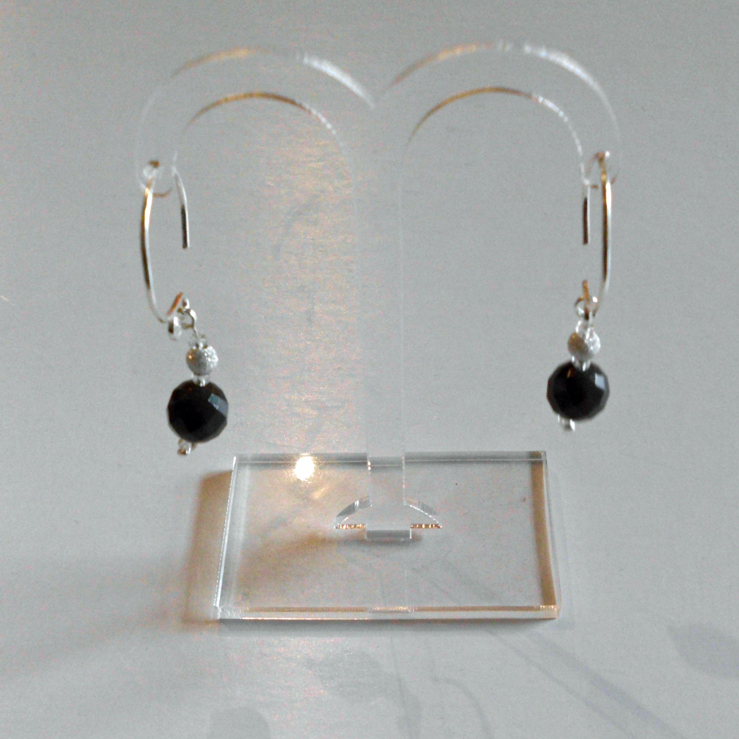 Ohrhänger aus Feuerstein und Silber, facettiert, Unikat