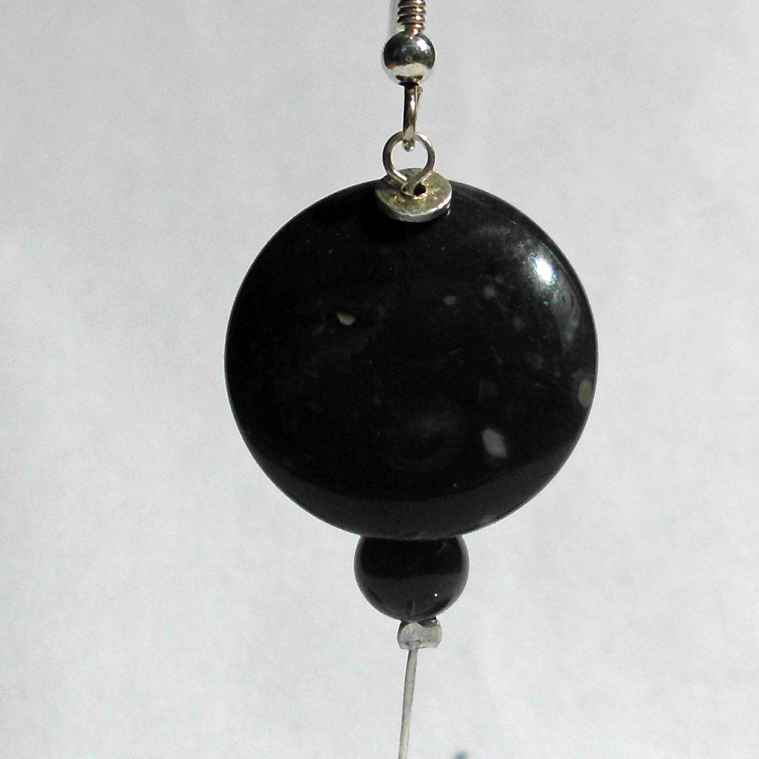 Ohrhänger aus Feuerstein und Silber, Unikat von Rügen