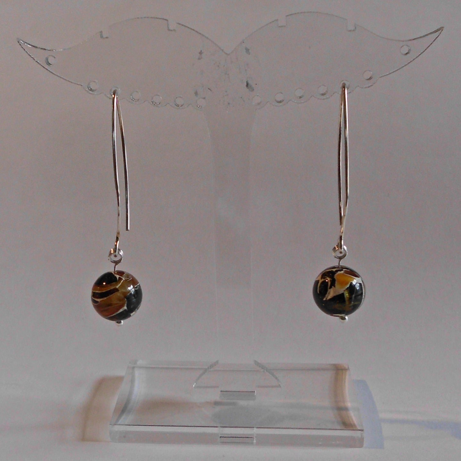 Ohrhänger aus Silber mit Bernsteinkugeln, Einzelstück