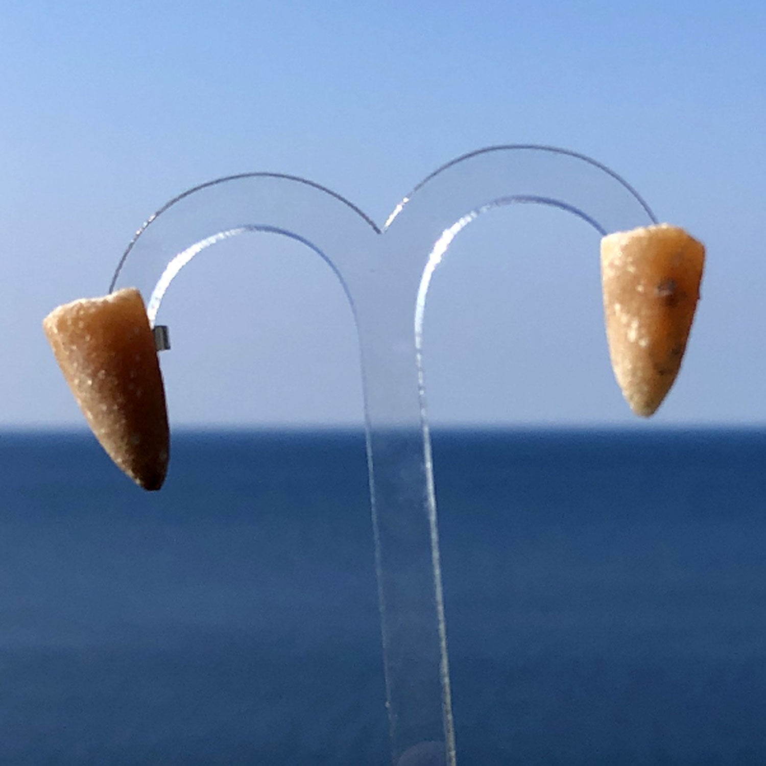 Ohrstecker aus Silber (925) mit Donnerkeilspitzen, Unikat