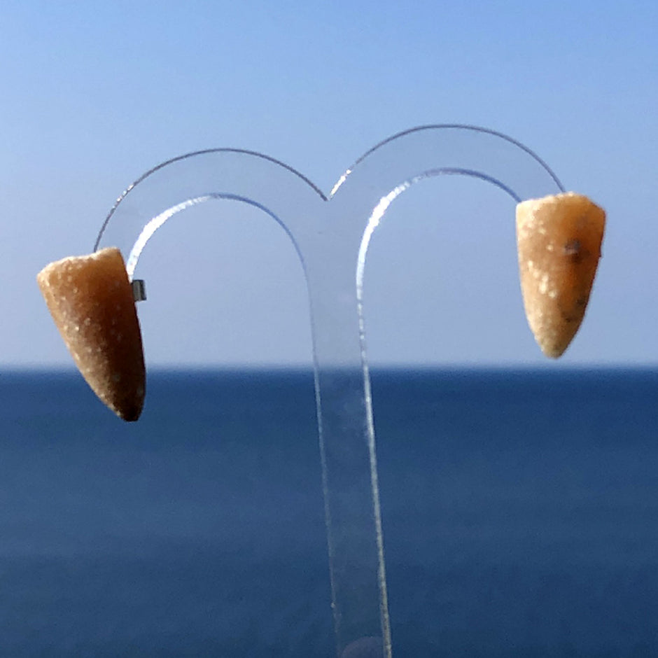 Ohrstecker aus Silber (925) mit Donnerkeilspitzen, Unikat