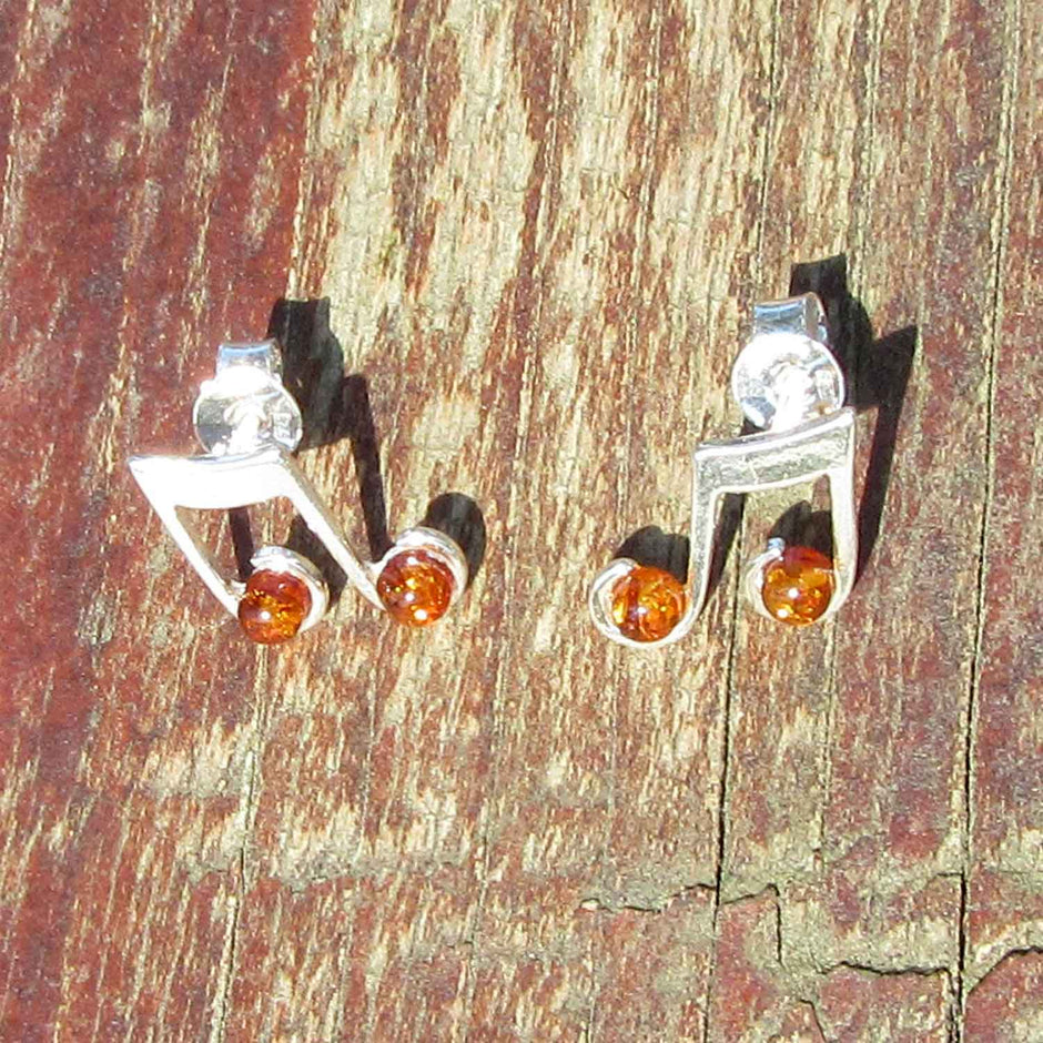 Ohrstecker aus Silber und Bernstein – Doppelnote
