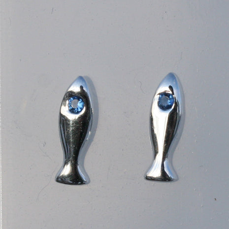 Fisch-Ohrstecker aus 925er Silber mit blauem Stein