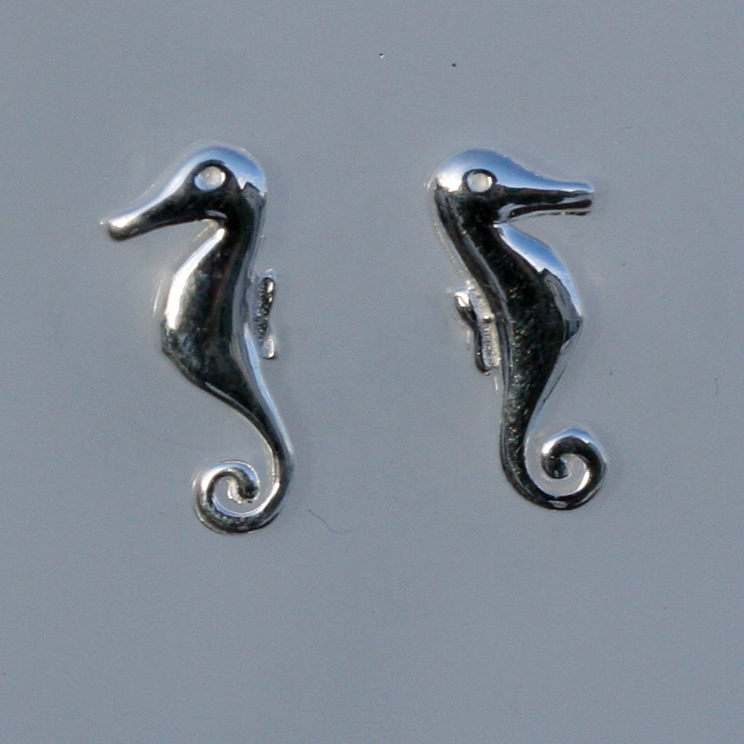 Ohrstecker aus 925 Silber in Seepferdchenform