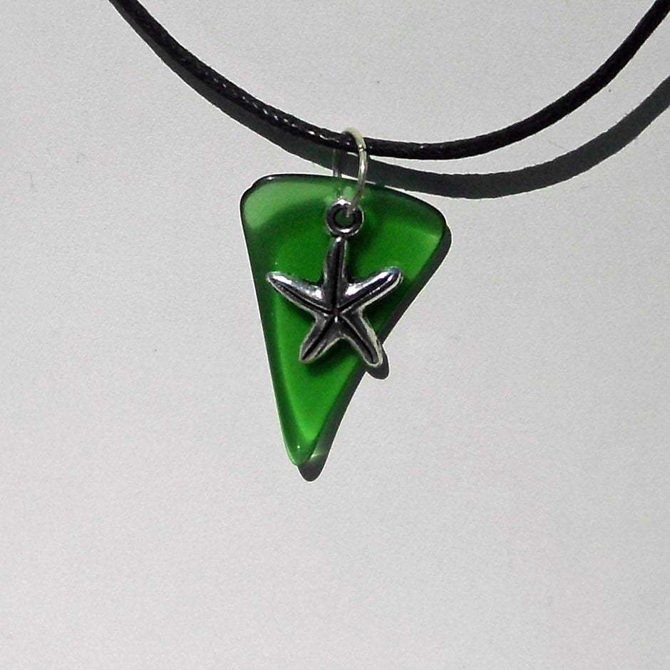 Seeglas-Anhänger mit Seestern am Baumwollband, Unikat