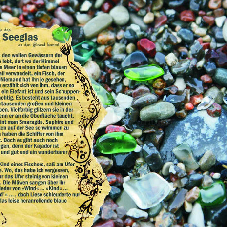Seeglas Postkarte in Velvet Blue – Unikat von Rügen