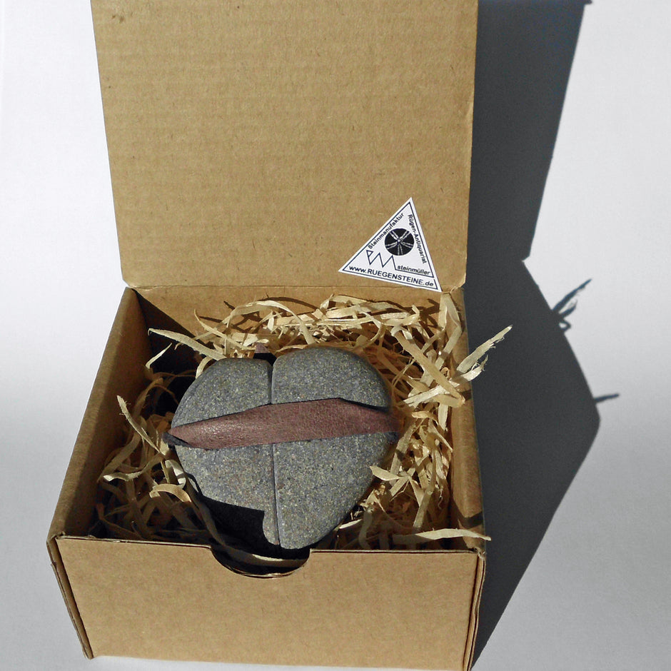 Dekorative Schachtel aus Karton, handgefertigt, Unikat