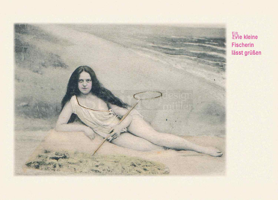 Postkarte „Die schöne Fischerin – Strandidyll Rügen“