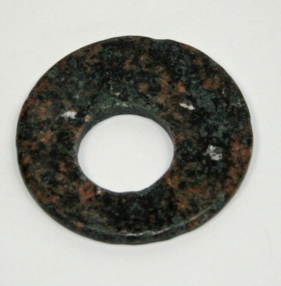 Einzelstück Granitring mit Lederband, maritim und robust