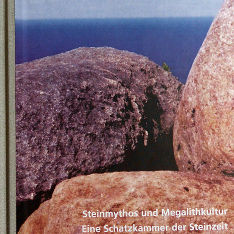 Grosse Steine auf Rügen